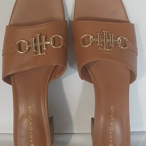Tommy Hilfiger Women's Tan Slide Sandals